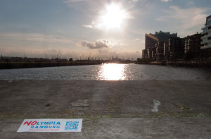 Maskottchen-Befreiung durch Nolympia Maskottchen-Befreiung durch Nolympia